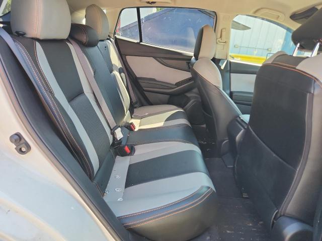 JF2GTABC8J9206667 - 2018 SUBARU CROSSTREK PREMIUM Beyaz fotoğraf 10