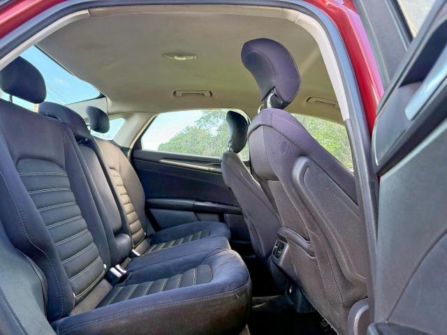 3FA6P0H71FR164038 - 2015 FORD FUSION SE RED photo 6