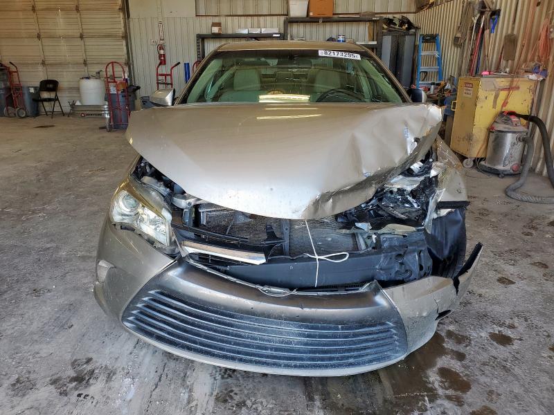 4T1BF1FK3HU759165 - 2017 TOYOTA CAMRY LE GOLD photo 5