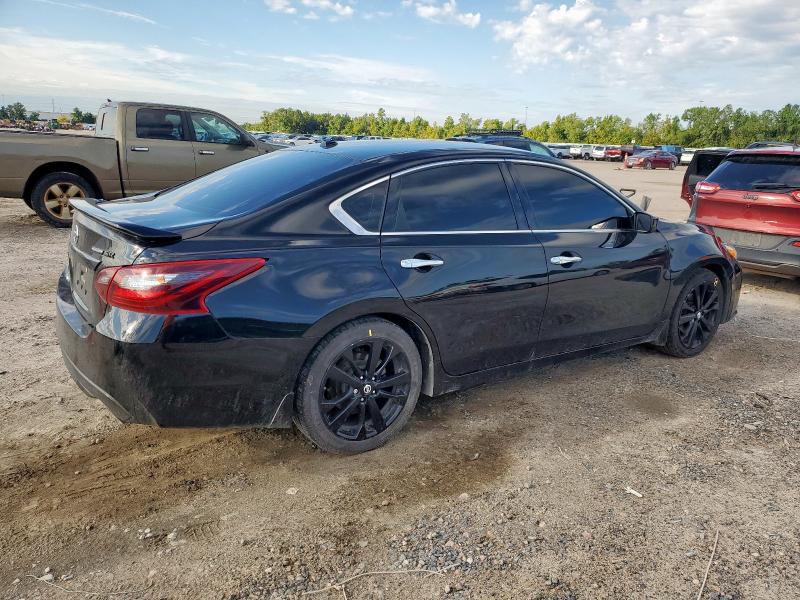 1N4AL3AP6JC285589 - 2018 NISSAN ALTIMA 2.5 BLACK photo 3