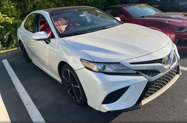 2018 TOYOTA CAMRY XSE, 