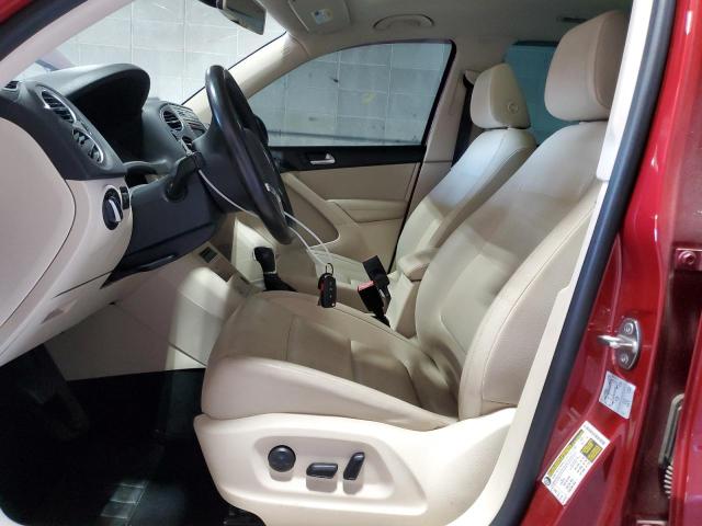 WVGBV7AX4GW055648 - 2016 VOLKSWAGEN TIGUAN S RED photo 7