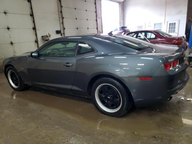 2G1FA1EV8A9120727 - 2010 CHEVROLET CAMARO LS CHARCOAL photo 2