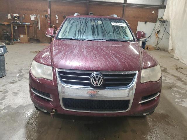 WVGBE77L18D024925 - 2008 VOLKSWAGEN TOUAREG 2 V6 BURGUNDY photo 5