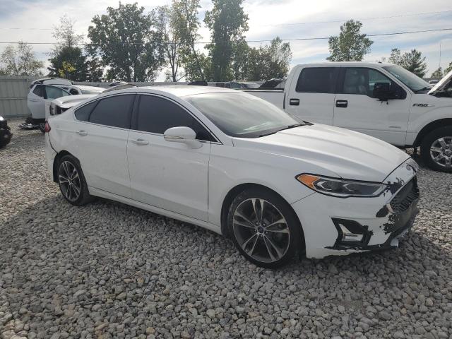 3FA6P0D97KR152980 - 2019 FORD FUSION TITANIUM 白色 照片 4