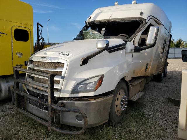 3AKJHHDR5KSKJ9572 - 2019 FREIGHTLINER CASCADIA 126 WHITE photo 2