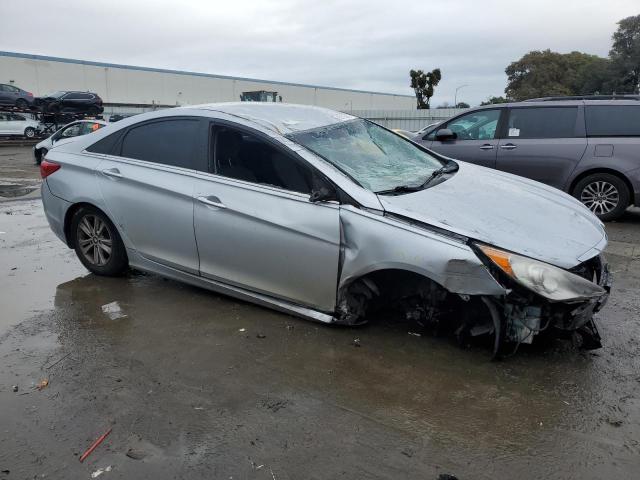 5NPEB4AC3DH660087 - 2013 HYUNDAI SONATA GLS GRAY photo 4