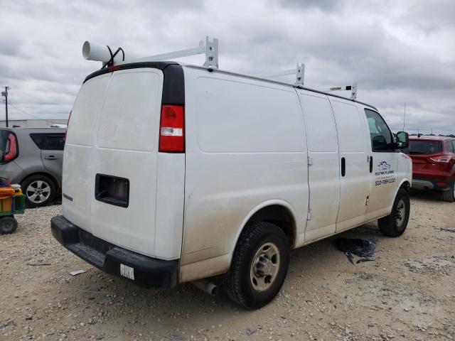 1GCWGAFP6L1275578 - 2020 CHEVROLET EXPRESS G2 WHITE photo 3