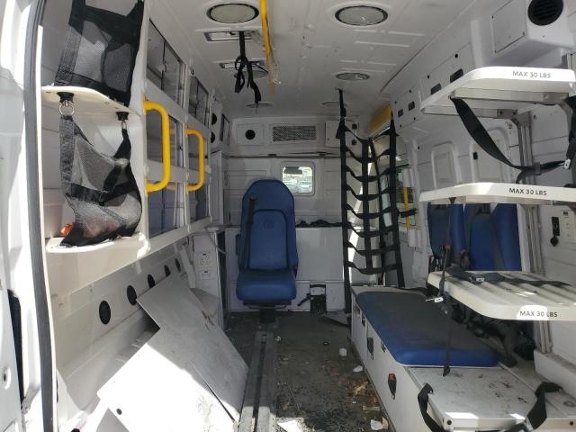 3C6MRVHG0NE140027 - 2022 RAM PROMASTER 3500 HIGH Weiß Foto 10