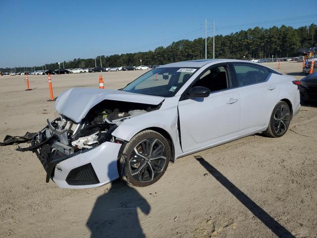 2025 NISSAN ALTIMA SR, 