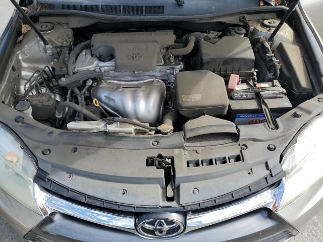 4T4BF1FK6GR519578 - 2016 TOYOTA CAMRY LE SILVER photo 11