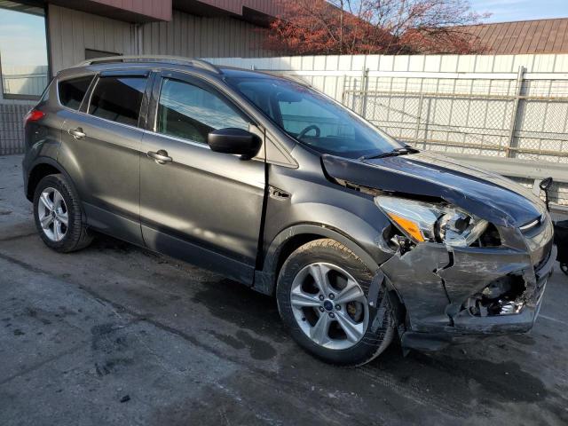 1FMCU0GX0GUB06449 - 2016 FORD ESCAPE SE GRAY photo 4