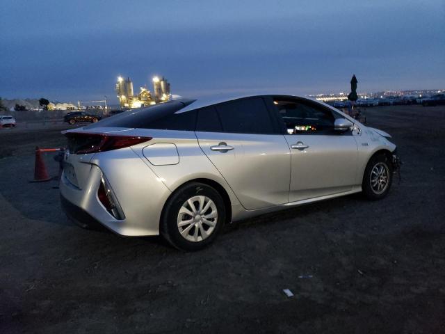 JTDKARFP8H3020070 - 2017 TOYOTA PRIUS PRIM 银色 照片 3