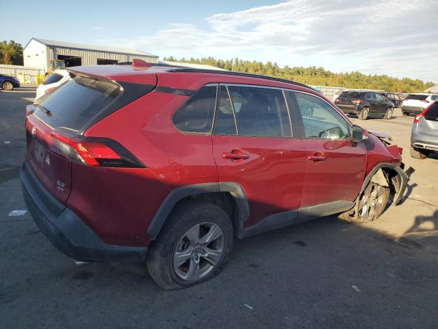 2T3P1RFV0PW375170 - 2023 TOYOTA RAV4 XLE BURGUNDY photo 3