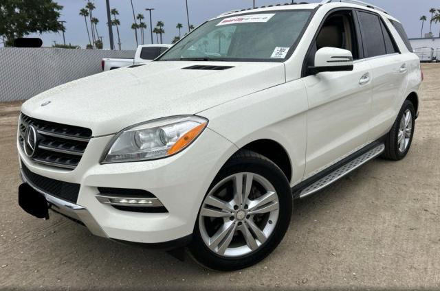 4JGDA5HB1DA198133 - 2013 MERCEDES-BENZ ML 350 4MATIC WHITE photo 2