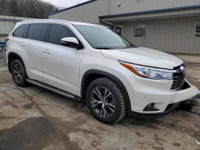 5TDJKRFH7GS288803 - 2016 TOYOTA HIGHLANDER XLE WHITE photo 4