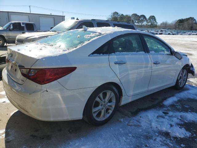 5NPEC4ACXBH189694 - 2011 HYUNDAI SONATA SE WHITE photo 3