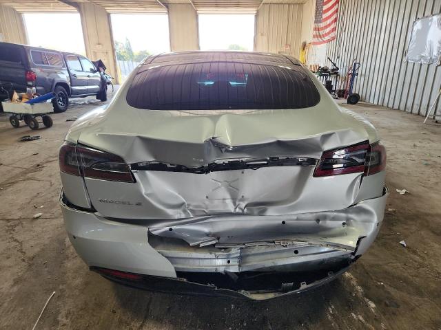 5YJSA1E26GF169330 - 2016 TESLA MODEL S Silber Foto 6