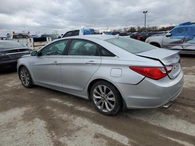 5NPEC4AC9DH613062 - 2013 HYUNDAI SONATA SE SILVER photo 2