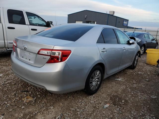 4T4BF1FK1CR209753 - 2012 TOYOTA CAMRY BASE SILVER photo 3