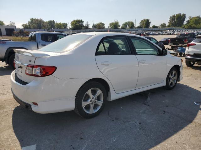 2T1BU4EE2BC743938 - 2011 TOYOTA COROLLA BASE Weiß Foto 3