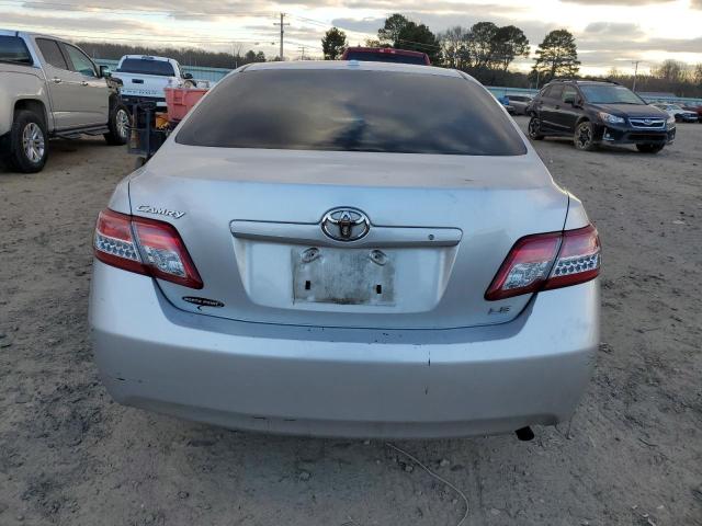 4T1BF3EKXBU140938 - 2011 TOYOTA CAMRY BASE SILVER photo 6