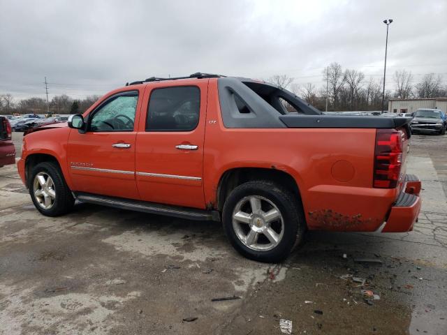 3GNTKGE36BG156777 - 2011 CHEVROLET AVALANCHE LTZ ORANGE photo 2