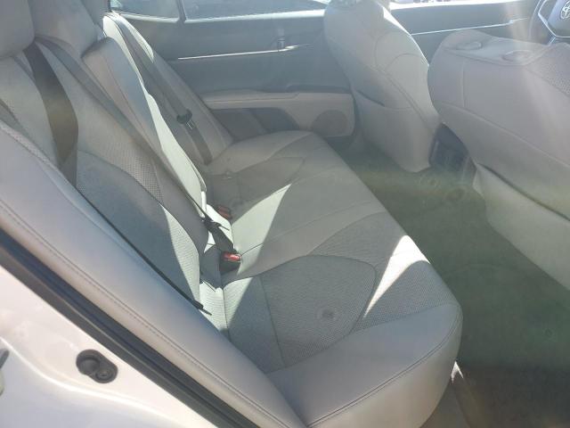 4T1FZ1AK4MU047791 - 2021 TOYOTA CAMRY XLE WHITE photo 10