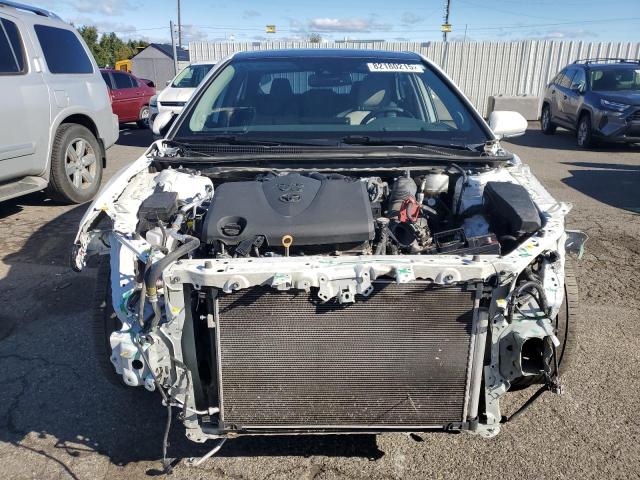 4T1FZ1AK4MU047791 - 2021 TOYOTA CAMRY XLE WHITE photo 5