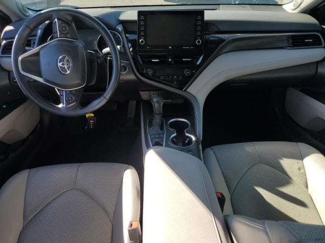 4T1FZ1AK4MU047791 - 2021 TOYOTA CAMRY XLE WHITE photo 8