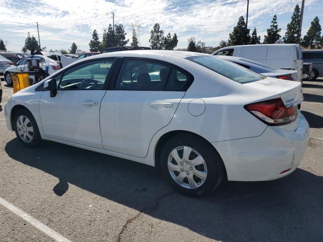 19XFB2F53DE216859 - 2013 HONDA CIVIC LX WHITE photo 2