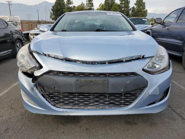 KMHEC4A46DA064626 - 2013 HYUNDAI SONATA HYBRID BLUE photo 5