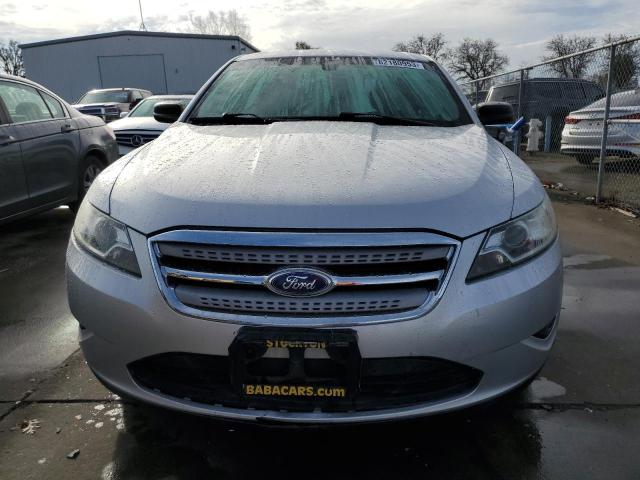 1FAHP2DW8CG140808 - 2012 FORD TAURUS SE SILVER photo 5