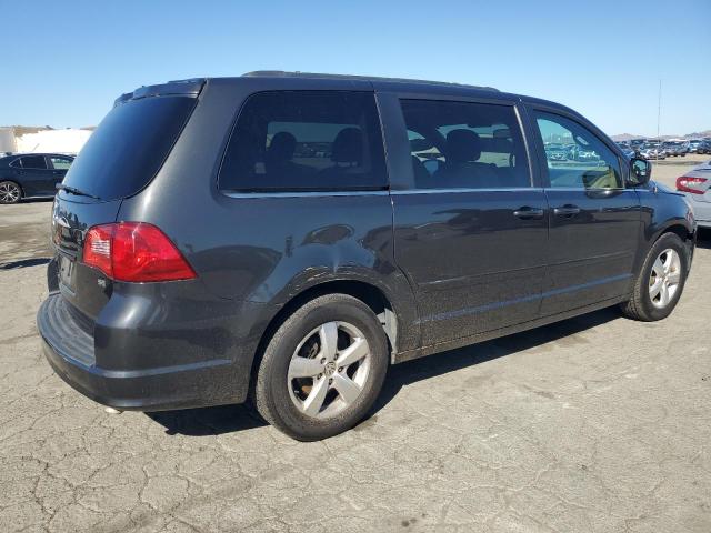 2V4RW3DG6BR669497 - 2011 VOLKSWAGEN ROUTAN SE CHARCOAL photo 3
