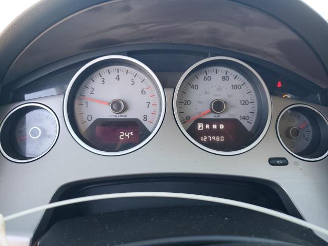 2V4RW3DG6BR669497 - 2011 VOLKSWAGEN ROUTAN SE CHARCOAL photo 9