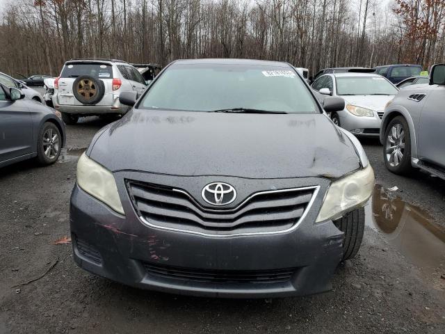 4T1BF3EK0AU007944 - 2010 TOYOTA CAMRY BASE GRAY photo 5