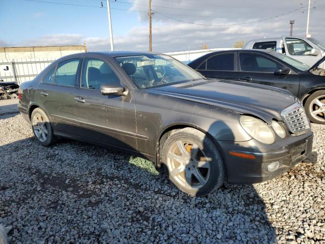 WDBUF87X68B219223 - 2008 MERCEDES-BENZ E 350 4MATIC GRAY photo 4