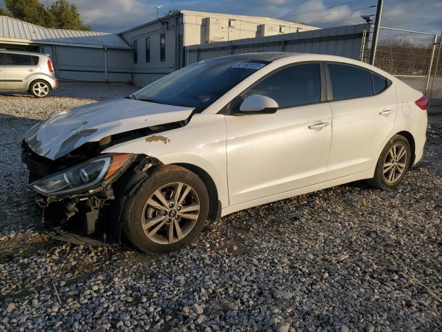 5NPD84LF1HH135469 - 2017 HYUNDAI ELANTRA SE WHITE photo 1