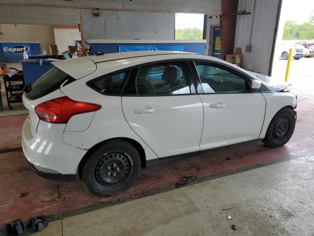 1FAHP3K28CL424100 - 2012 FORD FOCUS SE WHITE photo 3