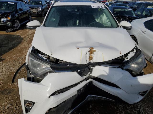 2T3WFREV4HW336727 - 2017 TOYOTA RAV4 XLE WHITE photo 5