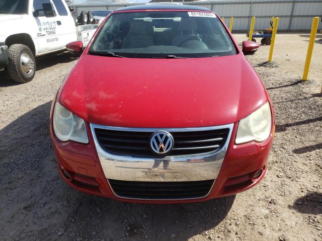 WVWBA7AH9AV012204 - 2010 VOLKSWAGEN EOS TURBO RED photo 5