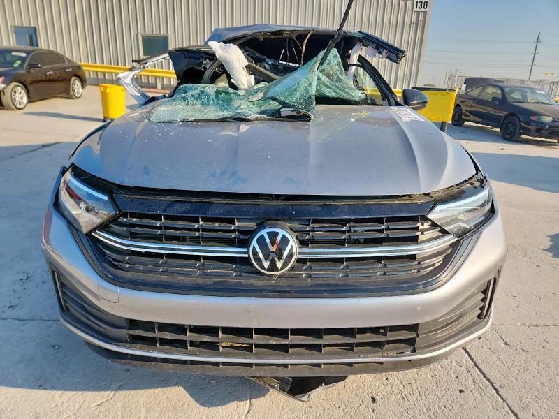 3VWAM7BU9RM042644 - 2024 VOLKSWAGEN JETTA SPORT SILVER photo 5