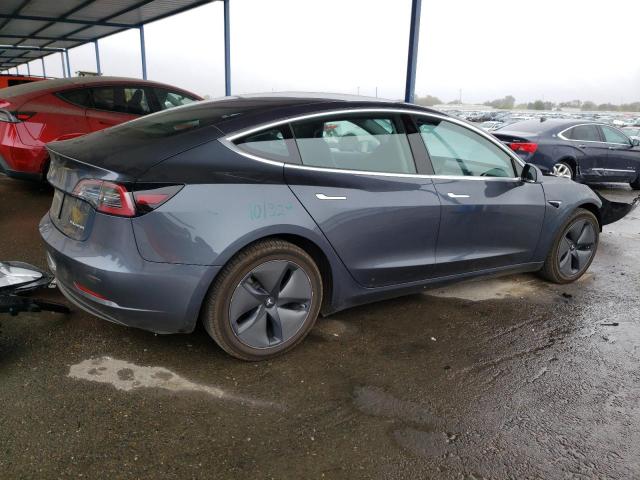 5YJ3E1EB5LF664136 - 2020 TESLA MODEL 3 GRAY photo 3