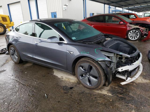 5YJ3E1EB5LF664136 - 2020 TESLA MODEL 3 GRAY photo 4