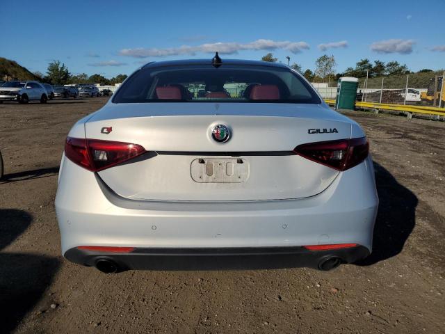 ZARFANAN4L7638039 - 2020 ALFA ROMEO GIULIA SILVER photo 6