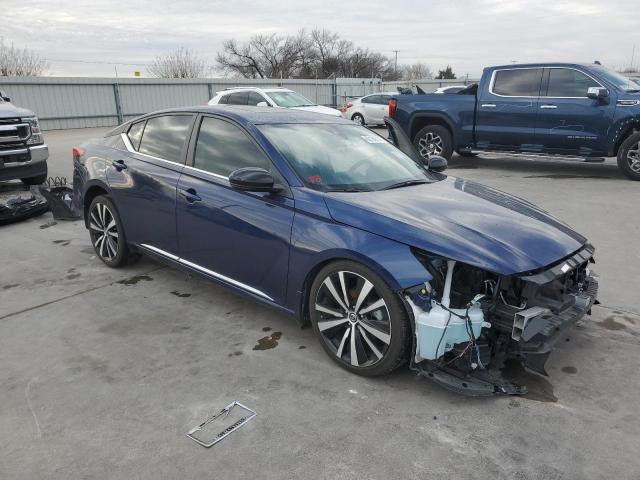 1N4BL4CVXMN393860 - 2021 NISSAN ALTIMA SR BLUE photo 4