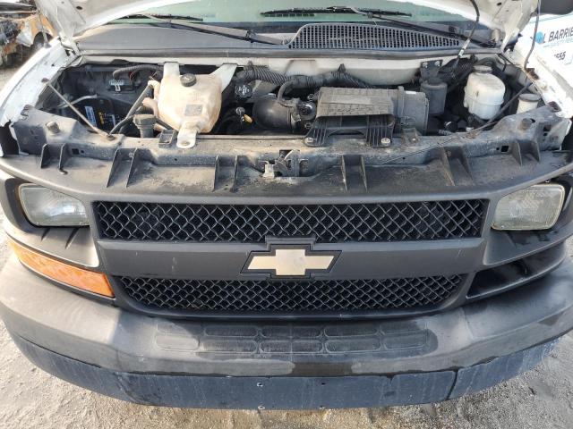 1GCSGAFXXD1133993 - 2013 CHEVROLET EXPRESS G1 WHITE photo 12