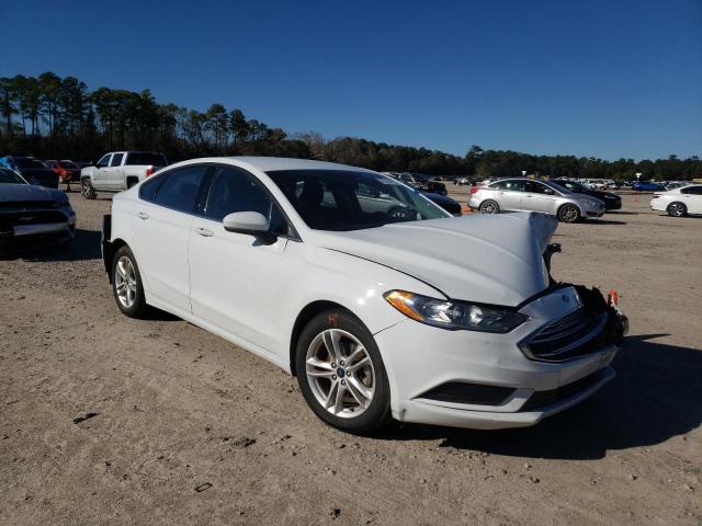 3FA6P0H72JR285993 - 2018 FORD FUSION SE WHITE photo 4