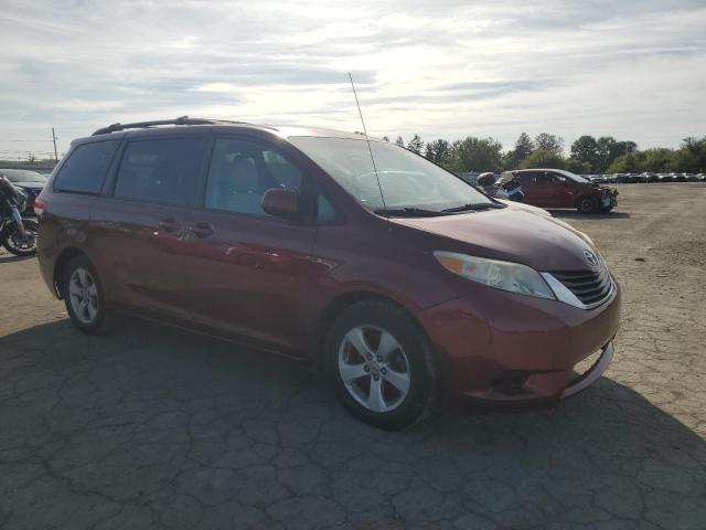 5TDKK3DCXCS278253 - 2012 TOYOTA SIENNA LE BURGUNDY photo 4