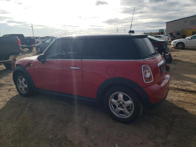 WMWSU3C55BT095031 - 2011 MINI COOPER RED photo 2